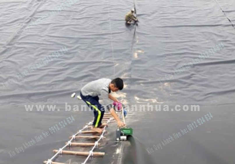 Máy hàn bạt nhựa, hàn vải địa kỹ thuật LSTGM1 Máy hàn bạt nhựa, hàn vải địa kỹ thuật LSTGM1