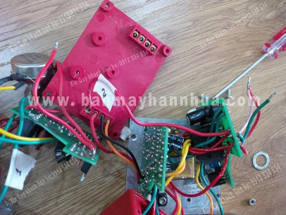 sửa chữa m&aacute;y h&agrave;n bạt nhựa, m&aacute;y h&agrave;n m&agrave;ng nhựa chống thấm JIT800, RFT501